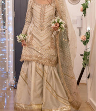 Load image into Gallery viewer, Nikkah outfit
