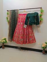 Load image into Gallery viewer, Green choli pink lengha
